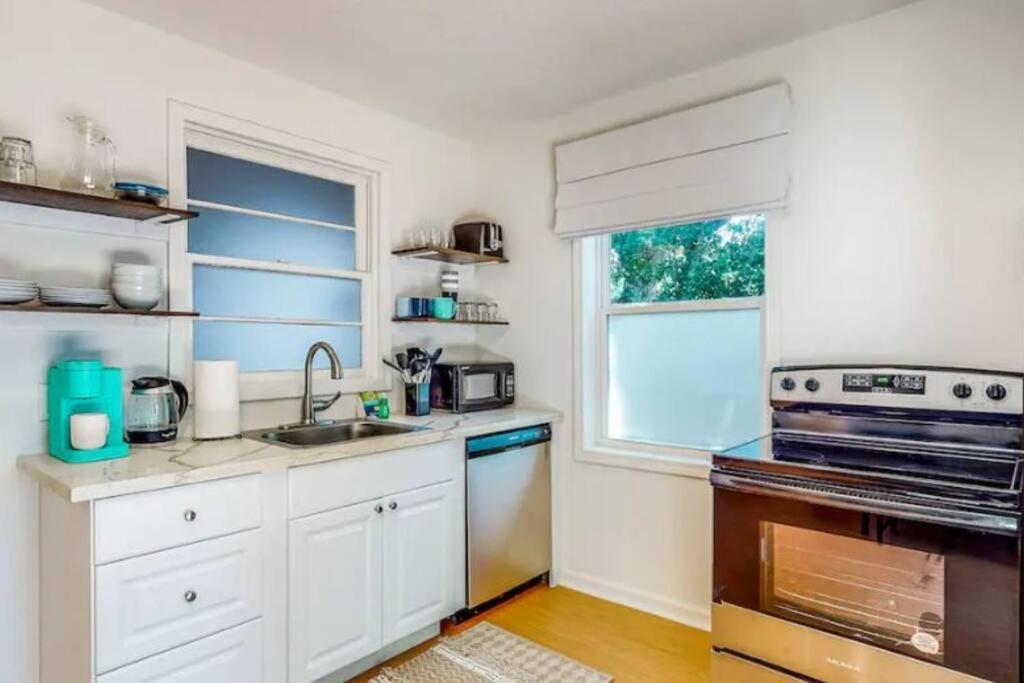 Private, Quiet-Close To Dwntn Pensacola, Stadium, Beaches Villa Exterior photo